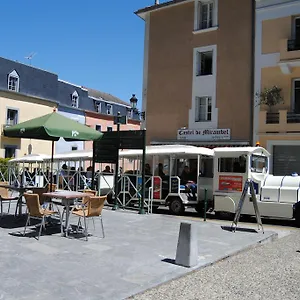 Hotel Logis Castel De Mirambel, Lourdes